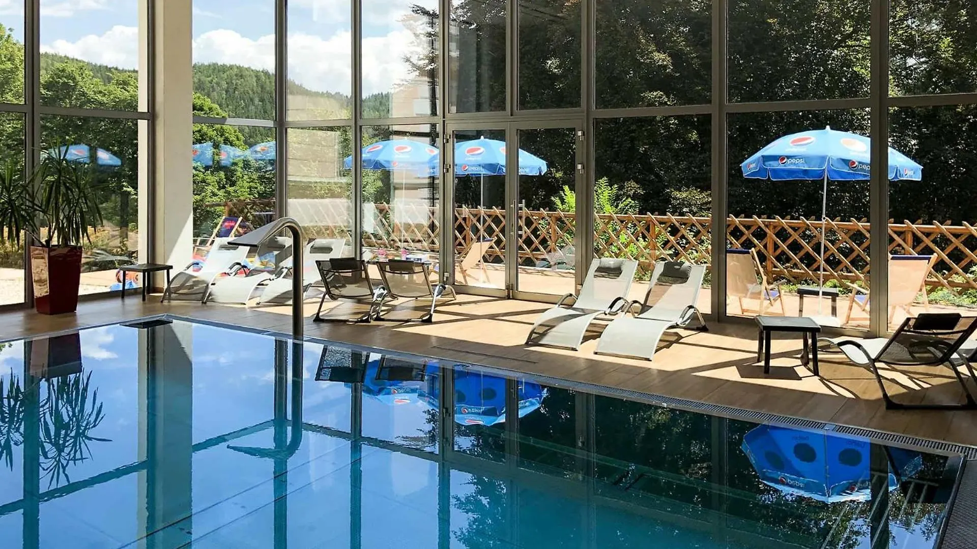 Hotel Villa Golf Cihelny Κάρλοβι Βάρι 0*,